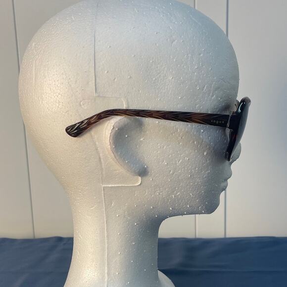 Vogue Eyewear VO2871S Dark Tortoise/Brown - Picture 2 of 10